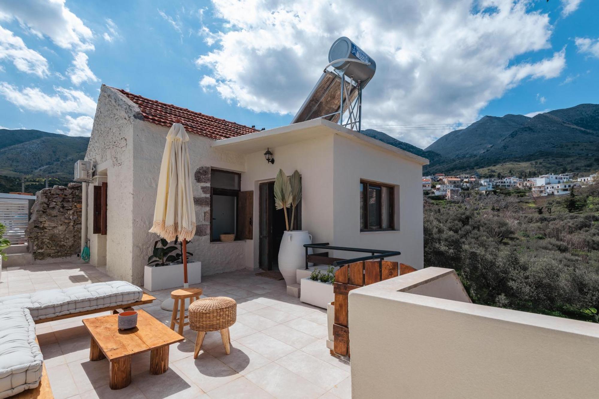 Villa To Patriko à Kournás Extérieur photo