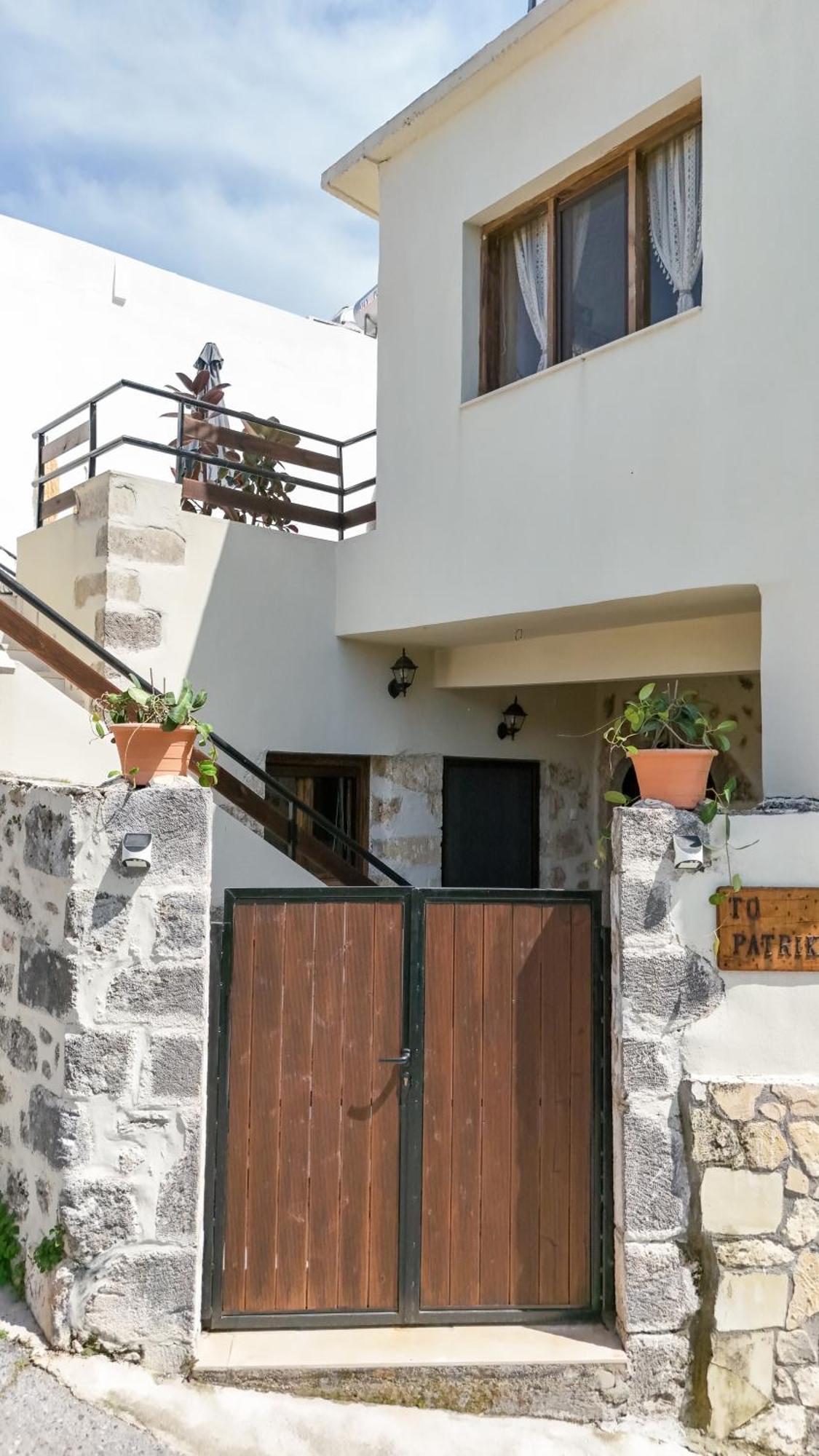 Villa To Patriko à Kournás Extérieur photo
